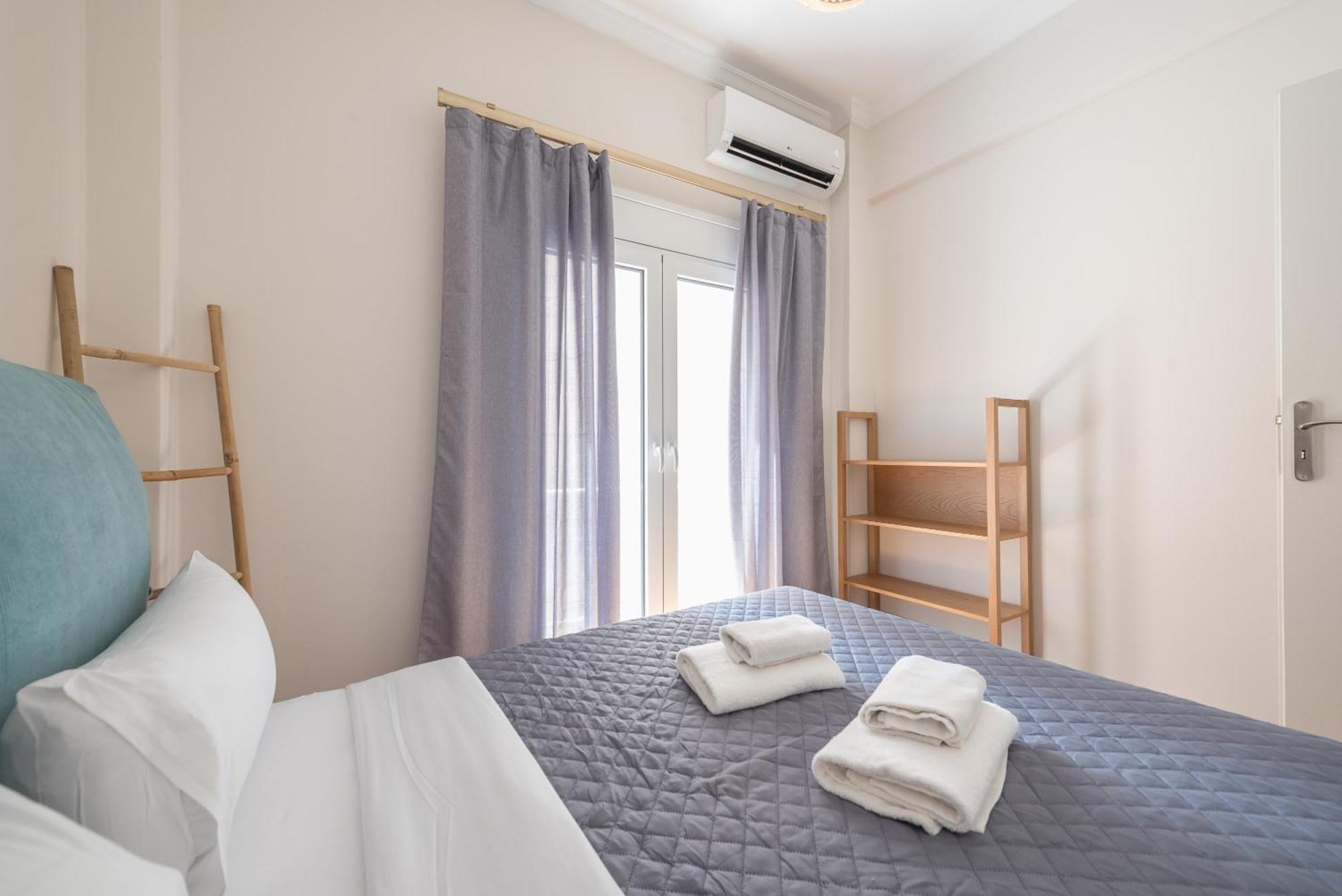 Апартаменты Stylish 2 Bd Urban Retreat Near Panormou Metro Афины Экстерьер фото